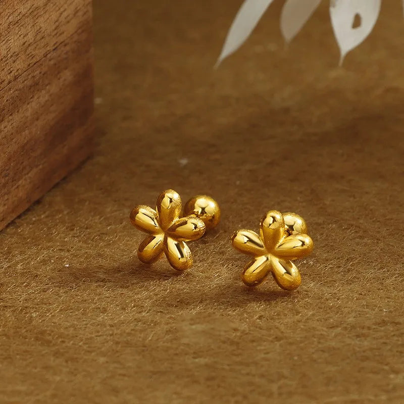 Fleur Studs
