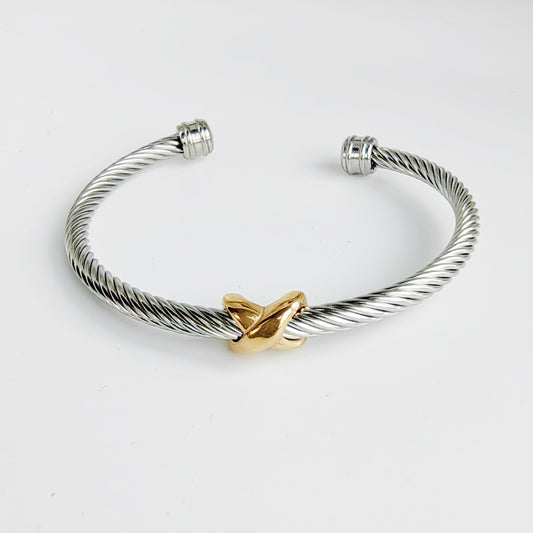 Bracelet Clash